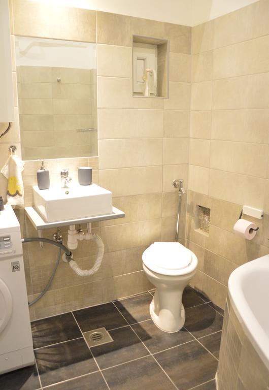 Friendly Apartment In Center Budapest Bagian luar foto